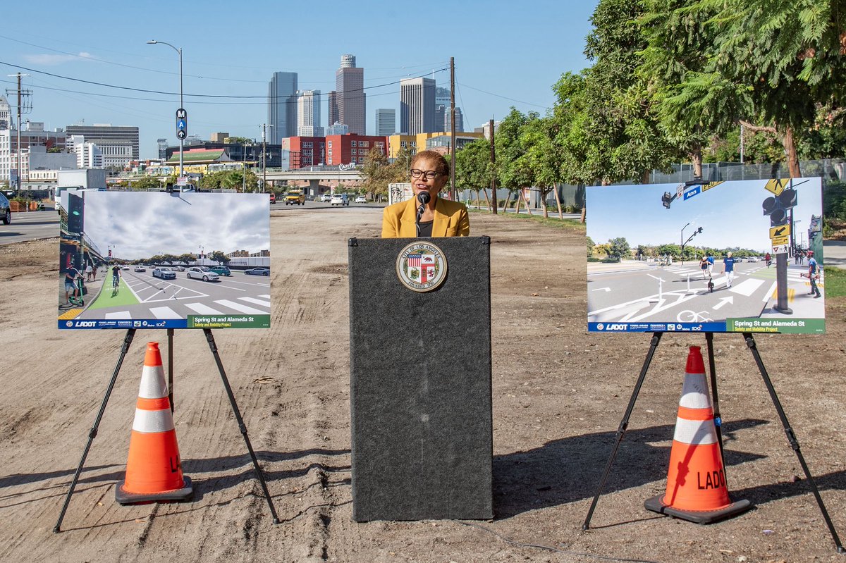 BSSLosAngeles's tweet photo. Breaking ground for safer, more connected streets! The Spring &amp; Alameda Safety and Mobility Project will include new protected bike lanes, resurfaced streets, ADA curb ramps, and safer crossings to Union Station, Chinatown, &amp; LA State Historic Park. @MayorOfLA @LACityDPW https://t.co/U9ahK7xvip