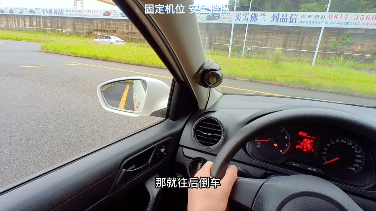glore846073's tweet photo. Just nailed my first parallel parking attempt today at the driving school! No more embarrassing wobbles, and the instructor even gave me a rare thumbs-up. Feels like a tiny win but a huge step towards my driver’s license. https://t.co/cvZ5B8cJy7
