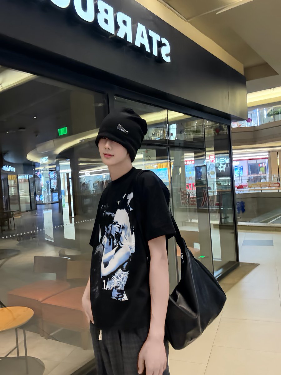 xiaoyutongxue06's tweet photo. 可1可0，奶帅奶帅的宝宝，是不是你心中的白月光啊，宝宝在天津，有喜欢的宝子可以💰入会➕q：3923591350，预定送完整版亲测视频 https://t.co/LiuusYDpHd