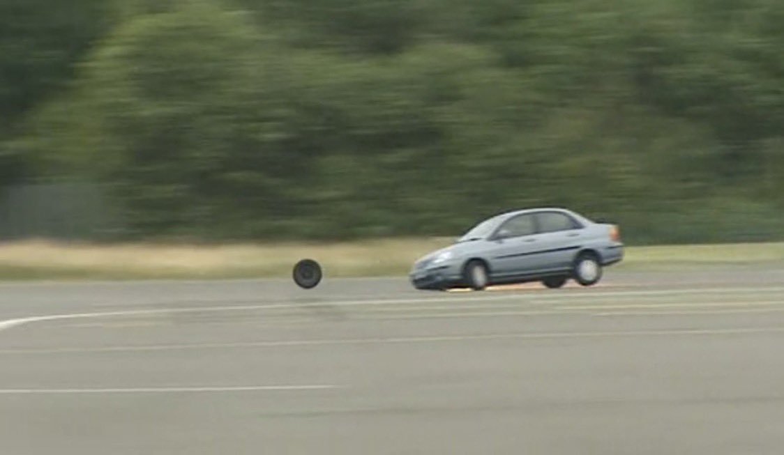 topgeararchive's tweet photo. Today (Yesterday) In Top Gear History: September 9th, 2002: A blue 2002 Suzuki Liana GLX with the number plate GX52 HFN, was registered. The Liana would be used as the Reasonably Priced Car from Series 1 in 2002, until the end of Series 7 in 2005. https://t.co/zcPoEzK6KD