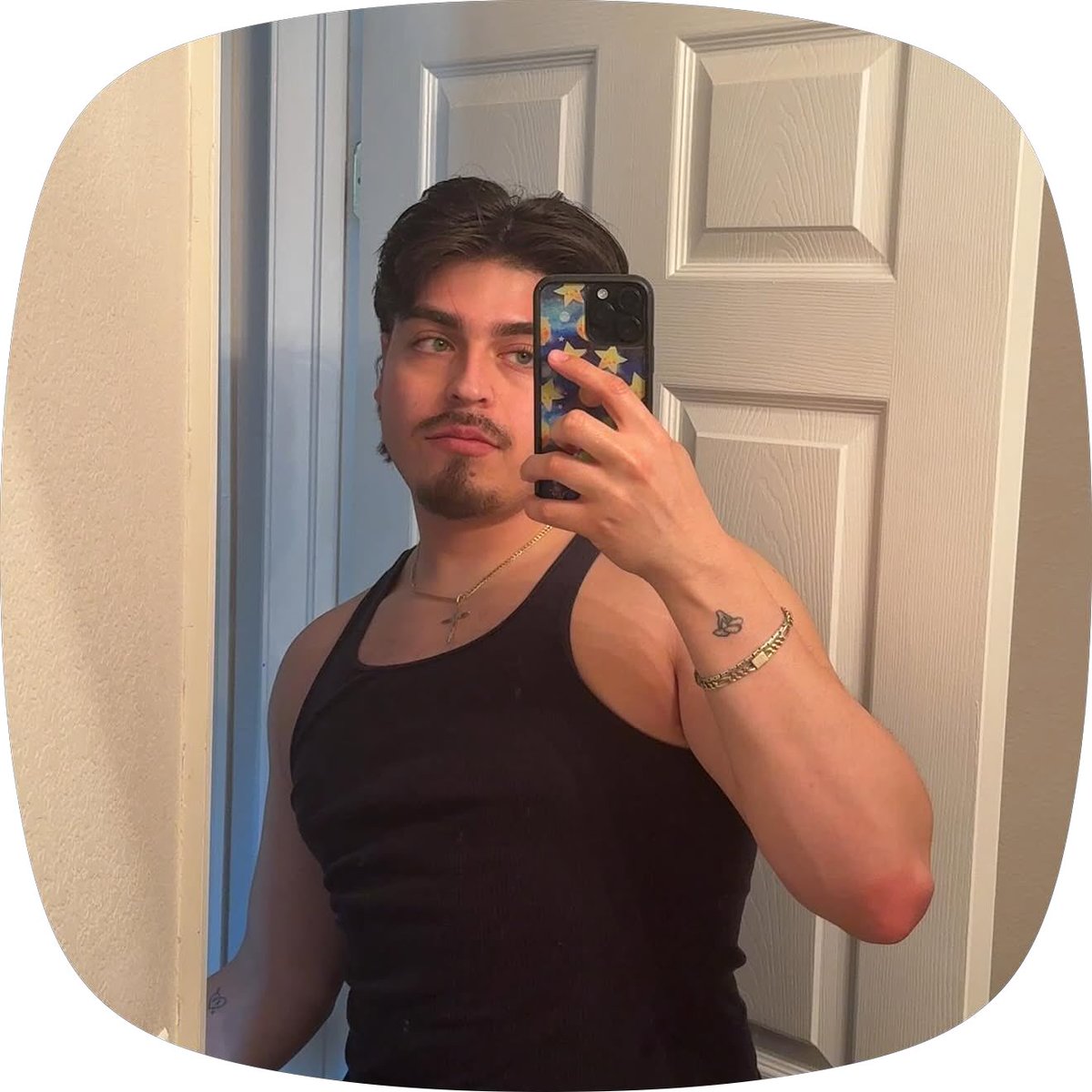 LeonelMiranda0's tweet photo. .-. https://t.co/lE86Ls86UG