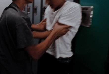 Maluh_m13's tweet photo. #Jaywon #jaywonau || Class fight
Jungwon apaixonado pelo seu melhor amigo, Jay, acaba tendo crises de ciúmes com o mesmo, fazendo com que ele arrume briga constantemente sem Jay saber, até o dia que ele brigou com Kelly, crush de Jay, fazendo com que o mesmo se afastasse https://t.co/bpE1z0IbWU