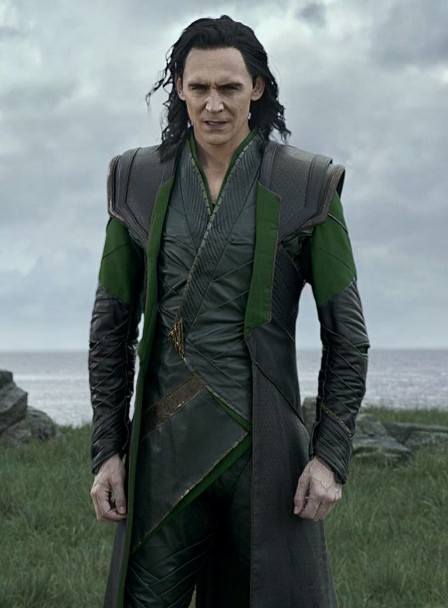fabledfool's tweet photo. Loki lookin at Hela like “bitch stole my colours.” https://t.co/c8o6yeW2ZQ
