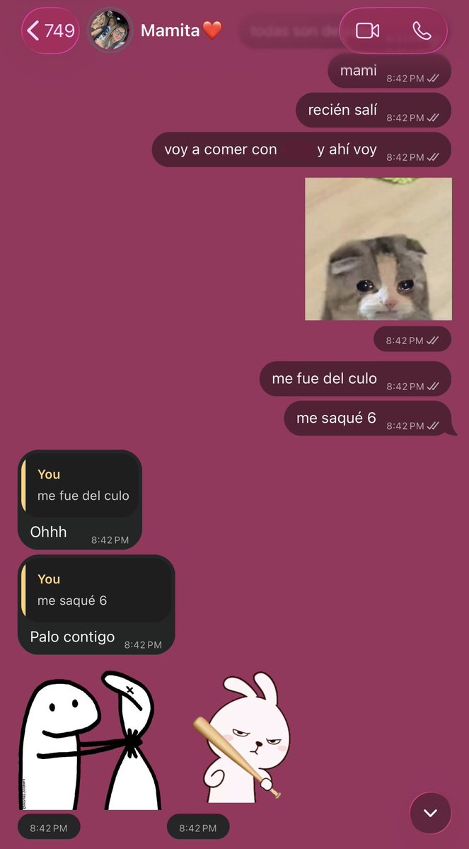 lichitaaaum's tweet photo. mi mami después de verme llorar y no dormir en semana de exámenes🤣 https://t.co/USTN5bXREH