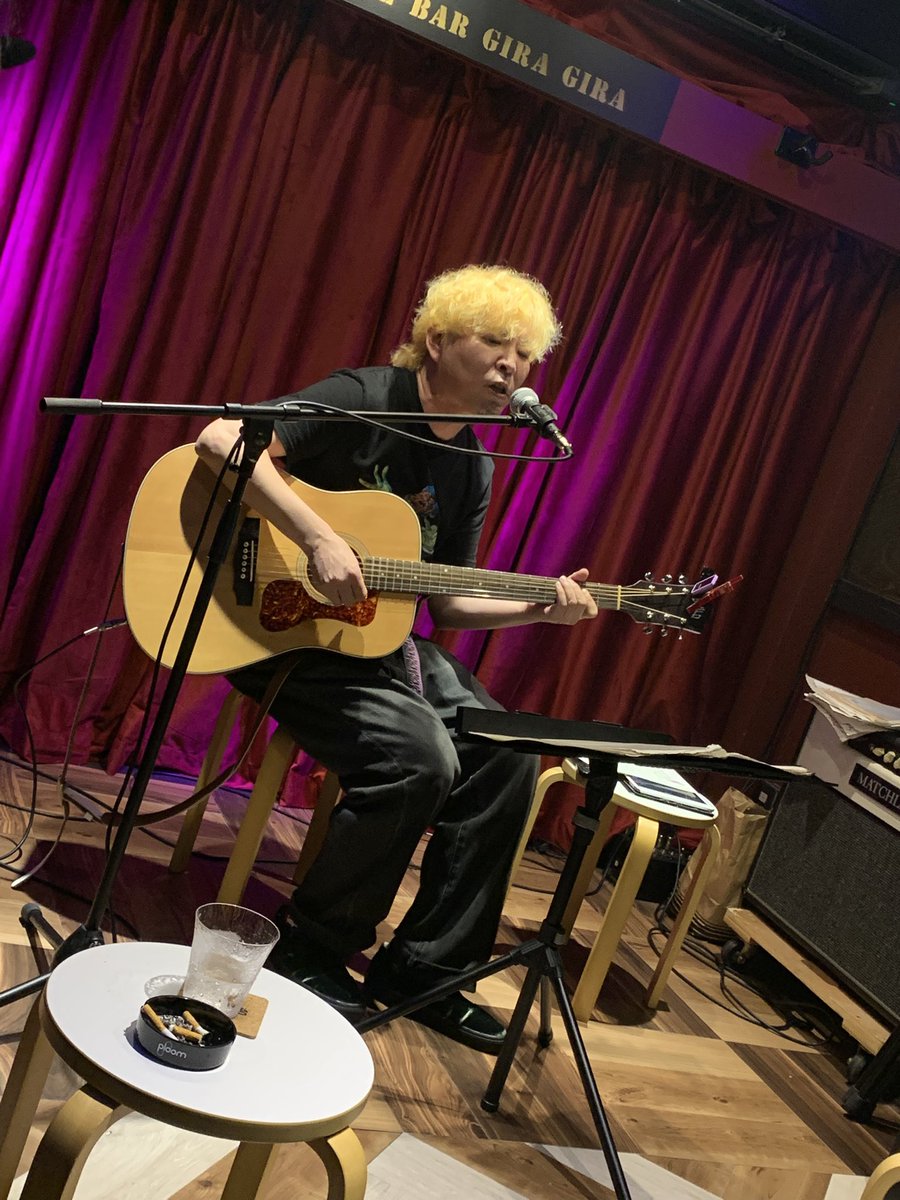 SmilyAp's tweet photo. 元気⁇

昨日は中野ギラギラでライブでした◎ありがとうございました‼︎
とっても素敵なところでした‼︎たくさんの再会も嬉しかったです‼︎励みになります‼︎

明日は秩父Ladder Ladderでライブです◎初めて行きます‼︎よろしくお願いします‼︎

せば、まんつ☆ https://t.co/AhzYzdwu5H