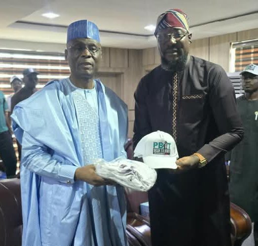 PBATDoor2Door's tweet photo. The National Coordinator of the PBAT Door-to-Door Movement, Comrade Adekanbi Sunday Asuku CMC, FIMC, FIBDM, led members of the National Secretariat on a courtesy visit to Amb. Ismaila, Chairman/CEO of NAHCON. https://t.co/qovHNZdz7o