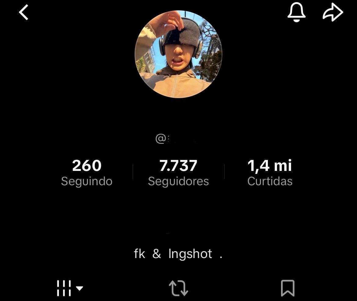 fk0hyul's tweet photo. moots voces teriam meu celular ? https://t.co/Wq5dKqBu7j