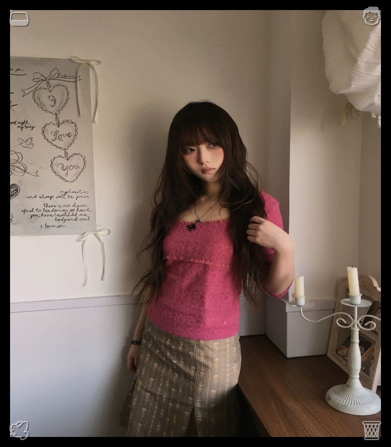 N08523486's tweet photo. 🌫️Milk with honey, vanilla and nutsThat afternoon, they went to the bookstore where Clara worked. She showed Eli the books she’d been recommending, the ones that had helped her through her grief, the ones that had made her laugh. Eli listened, asking questions, his eyes war https://t.co/ybuoMDe6mb