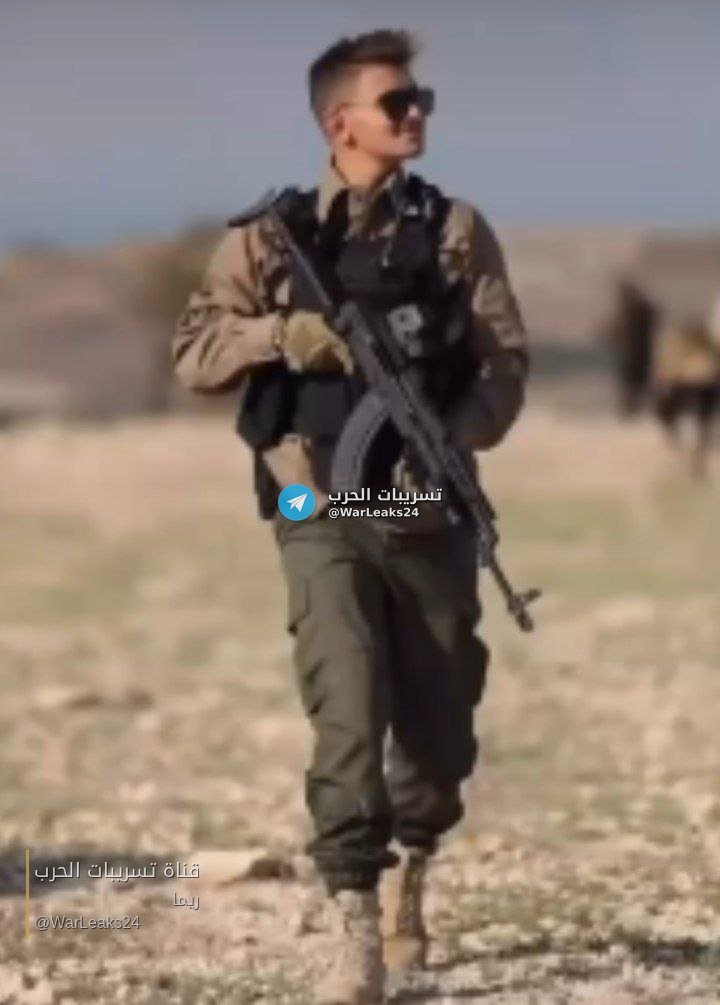 abcdabs1's tweet photo. الشهيد الطاهر في أنفاق الطاهر البطل محمد جابر
سلام الله عليه https://t.co/1wZTLiSmHM