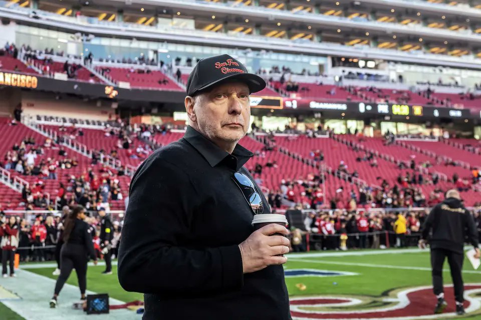 Eric_Branch's tweet photo. Greg Papa returns to regular role with KNBR 36 days after being let go amid severe public and in-house backlash

https://t.co/ZwFxiLQZu8 #49ers https://t.co/AVeBCq0hzN
