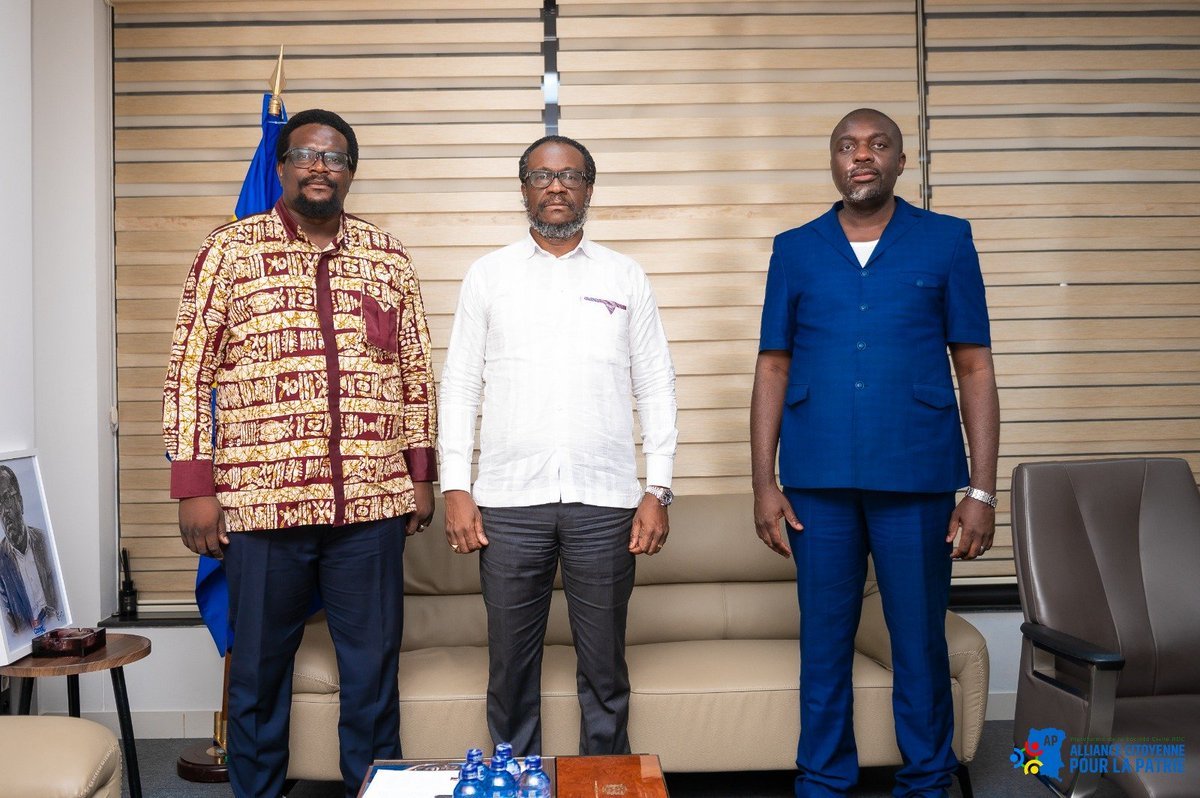 Aprdc31's tweet photo. L'alliance citoyenne pour la patrie a échangé avec Delly Sesanga sur les principaux enjeux auxquels la RDC  est confrontée, avec une attention particulière accordée à la question d’un dialogue national inclusif. @Icone_Carbone @LUMUMBAJj @DSESANGA @followers https://t.co/pVpXutmOt7