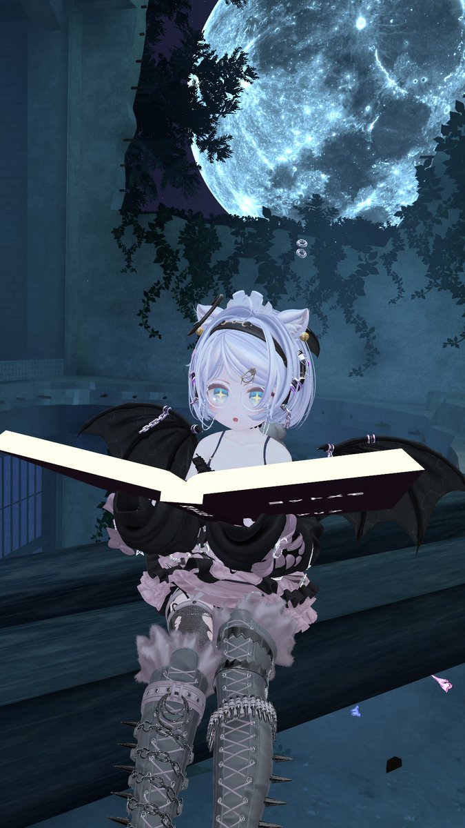 Crow_neco0915's tweet photo. おはようございます(っ＞ω＜c)☆.°
昨日はフレンドの誕生日お祝いに行って、
寝るためにワールド移動して撫でとかされていつの間にか寝落ちさせられてましたわ…
とりあえずゆるく仕事頑張って連休だ〜 https://t.co/4sKP7Lsvkj