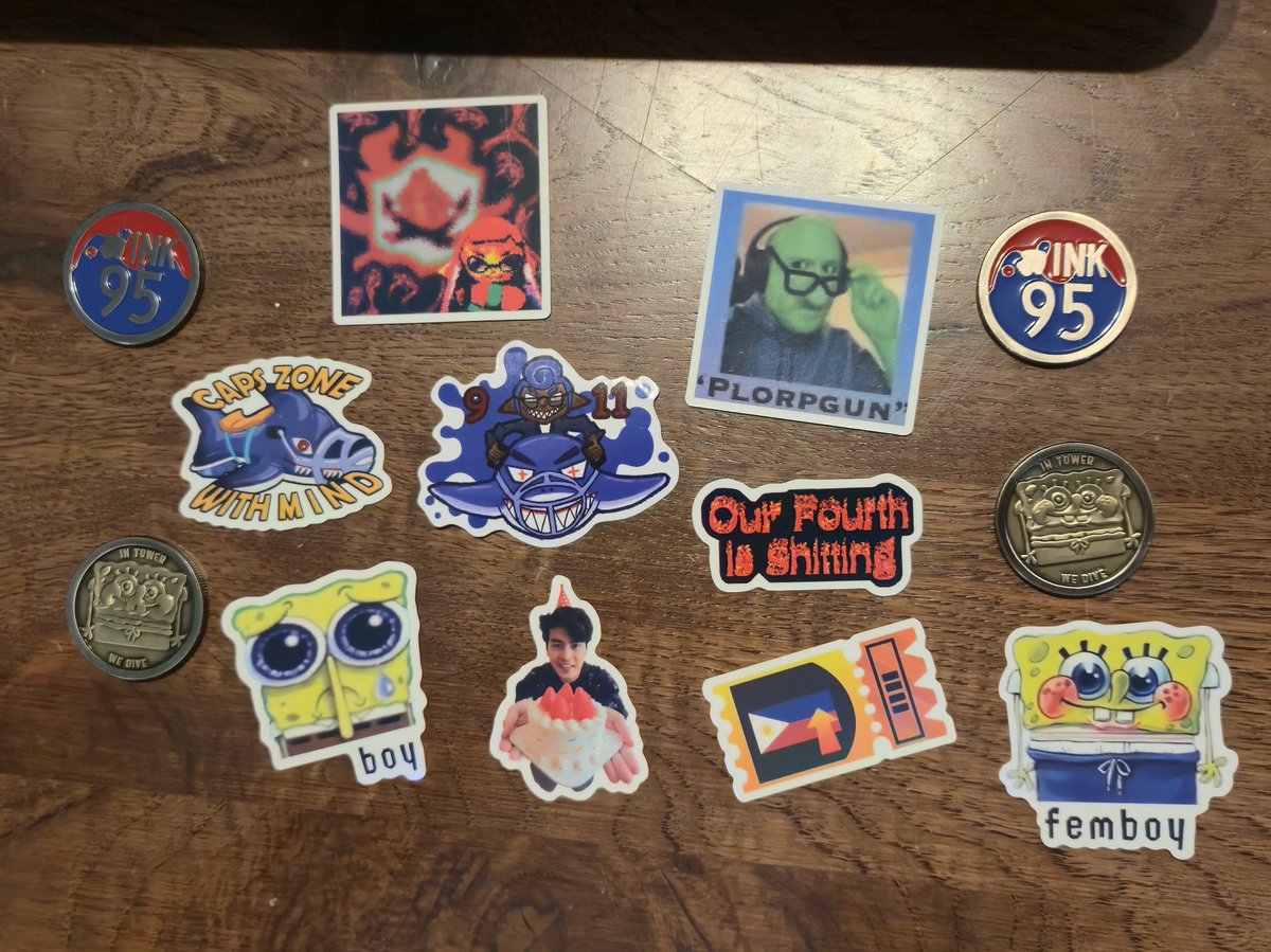 Ink95Team's tweet photo. Come find Ink-95 and get some freebie stickers and our limited edition femboy SpongeBob coin! (While supplies last) #Riptide2026 #Splatooncomp #Splatoon3 https://t.co/1EM0RA4Rxp