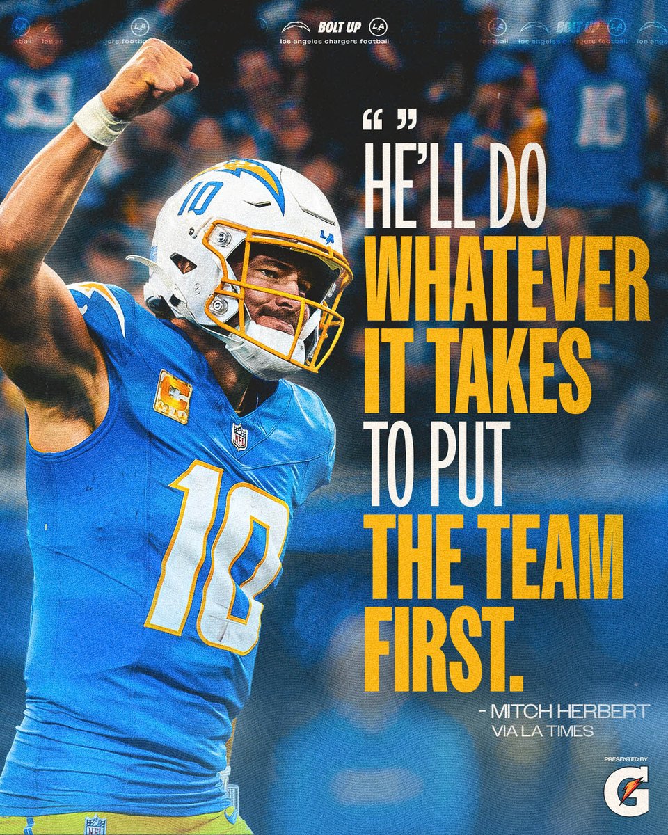 chargers's tweet photo. in it together 🤞 https://t.co/N1xrbfmiK4