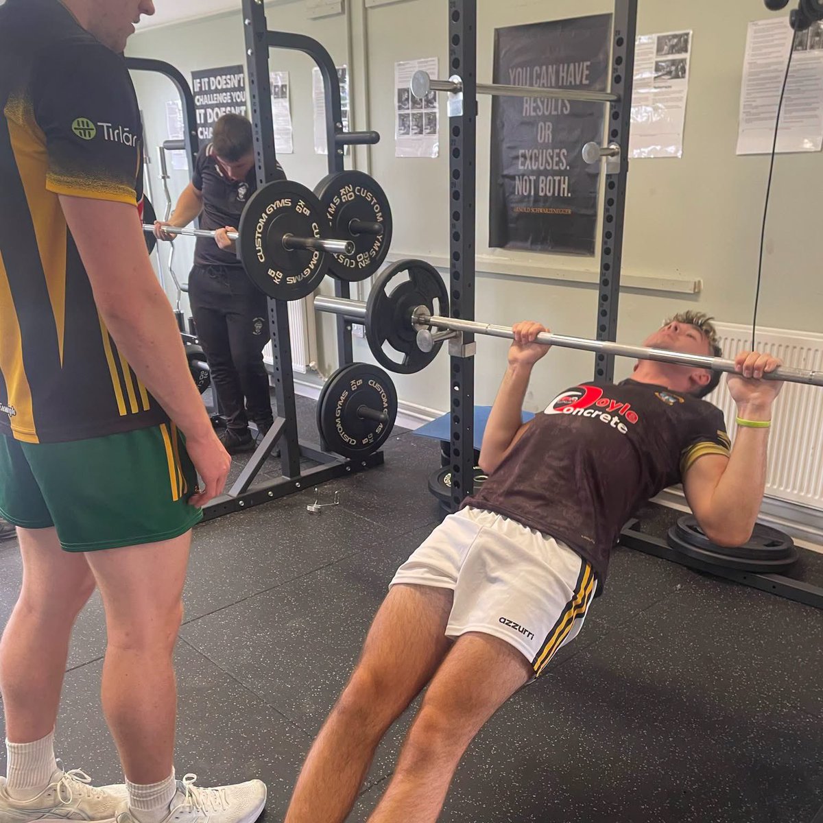 Paudie_'s tweet photo. A great start yesterday in Scoil Aireagail, Ballyhale, as the senior hurling team kicked off their Athletic Development block.💪🏼🏋️
Excellent engagement throughout, and looking forward to the weeks ahead.
#AthleteDevelopment #Hurling #GAA #Kilkenny #Ballyhale https://t.co/9NW6Qclmsj