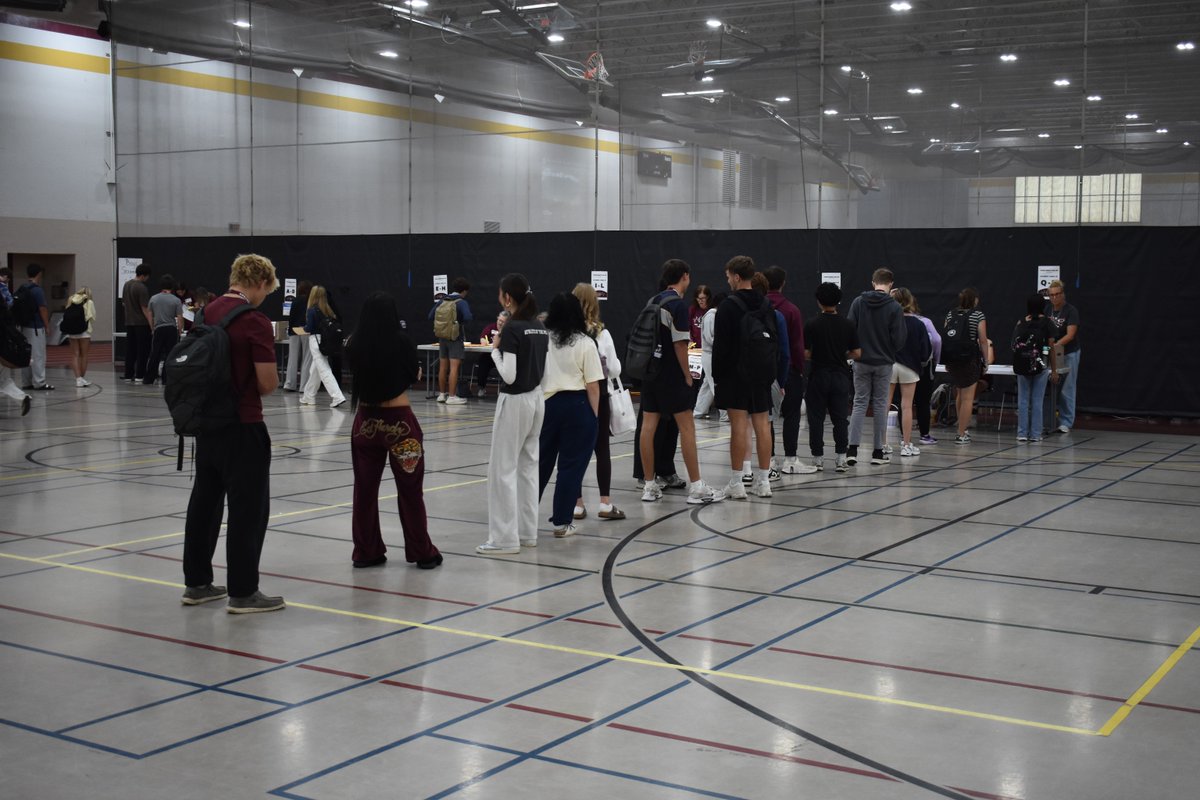 LockportHS205's tweet photo. What an incredible day at East Campus! ❤️Our Young Hearts for Life® event was a huge success, with more than 1,200 students receiving cardiac screenings & 170 dedicated volunteers helping make the day possible.
#PorterPride https://t.co/4PmcrqYSOI