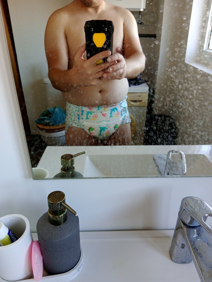 natsuabdl's tweet photo. Nouvelle couche ABDL trop content et super mignone.
Merci a #DiaperABDL pour leur nouvelle couche.
❤️❣️❤️❣️❤️❣️❤️☺️
Aussitot mise aussitot rempli. 🫣🫣 https://t.co/SoK34MXWGC