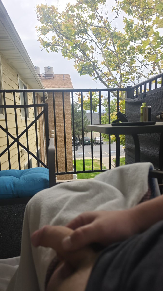 Chris_Uncut_801's tweet photo. Looking for a bi couple or single lady today for fun and trying out some bi curious thoughts but need a girl that would like to join. Dm here or Snapchat utahswitcher https://t.co/sutxBzMIgD