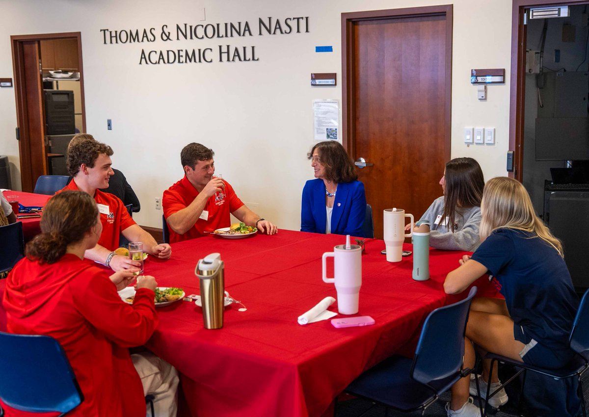 SBUPrez's tweet photo. I was delighted to spend time with our star student-athletes as they prepare for a lively fall season. I look forward to cheering on the Seawolves at their upcoming games and matches this year at @stonybrooku. https://t.co/dvpKjfiwyq