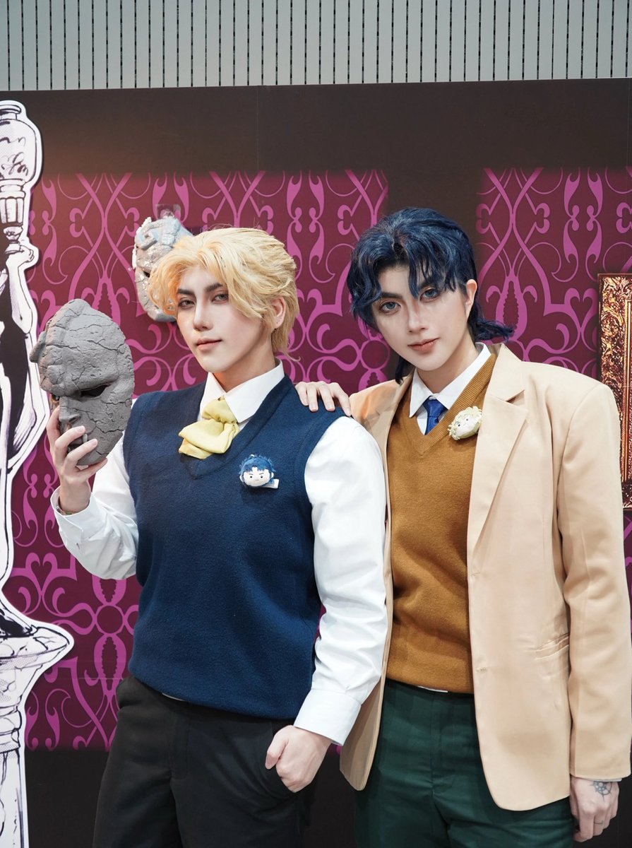 suuuii's tweet photo. "Brothers."
.
Jonathan Joestar @teika_heika 
.
#cosplay #jjba #jojocos #jonadio https://t.co/KjJkGxjtRM