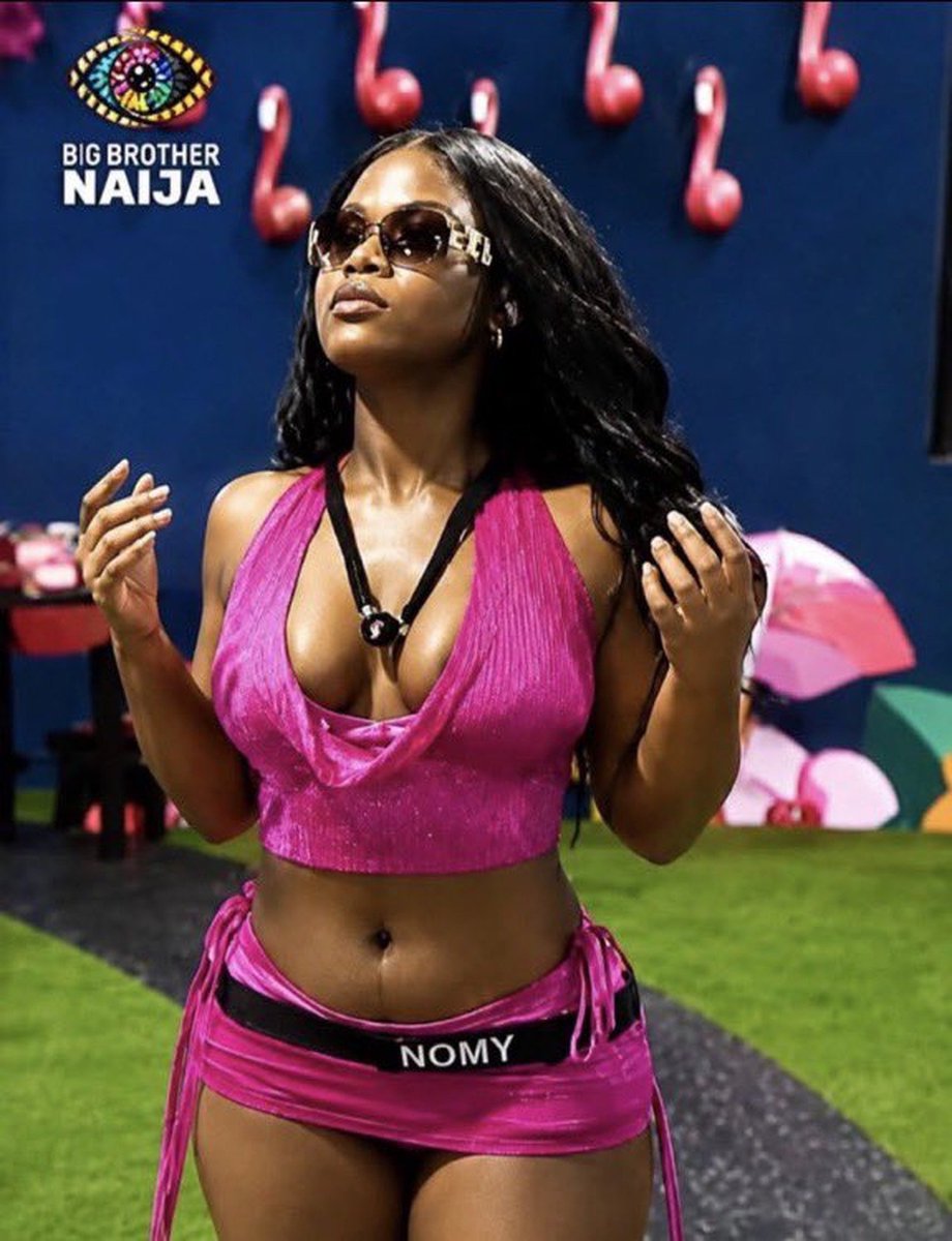 tochi_big's tweet photo. #BBNaija
#poolpartywithnomy https://t.co/Ek9J7A18H2