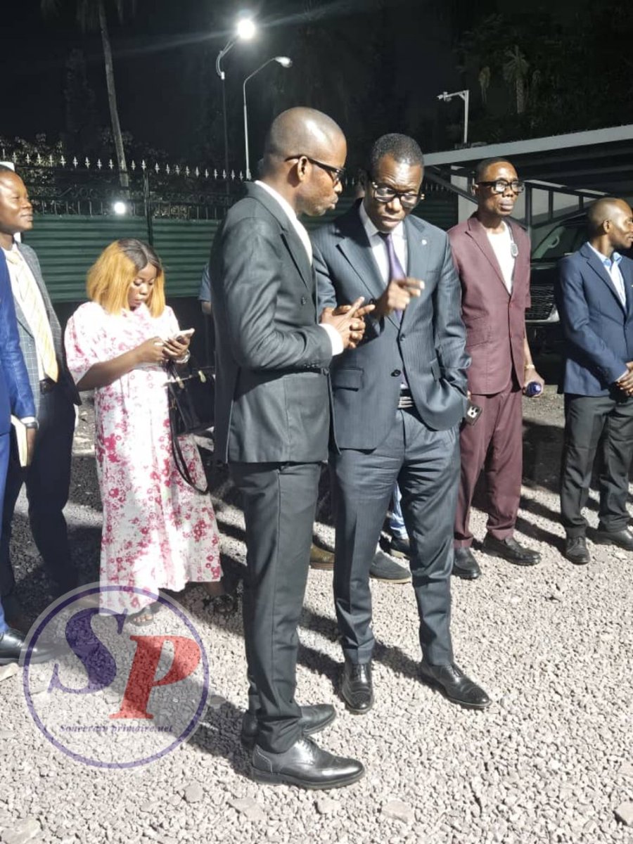 PlamediKetenge's tweet photo. Mwana mboka David Bisaka, l’infatigable député au service de ses électeurs

Toujours sur le terrain, toujours à la recherche de solutions concrètes pour répondre aux préoccupations de sa base. Après sa rencontre avec le ministre délégué à la Défense nationale et Anciens Combattants, Eliezer Tambwe, l’engagement de l’honorable David Bisaka, vice-président de l’Assemblée provinciale du Maï-Ndombe et député du territoire de Kwamouth, mérite d’être salué.

Un mot pour cet élu qui ne cesse de porter la voix de sa population et de multiplier les démarches pour trouver des réponses aux problèmes de ses électeurs.

Mwana mboka, tokopesa yo motema mpo na mosala ozali kosala. 🇨🇩