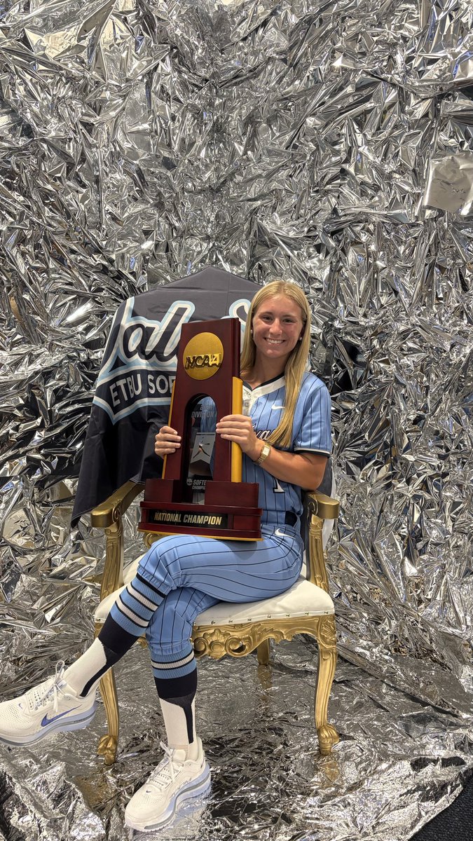 IsabellaNPrince's tweet photo. I absolutely loved visiting ETBU and getting to learn more about the campus and program! #gotigers 🐯 https://t.co/CMs62j01W8
