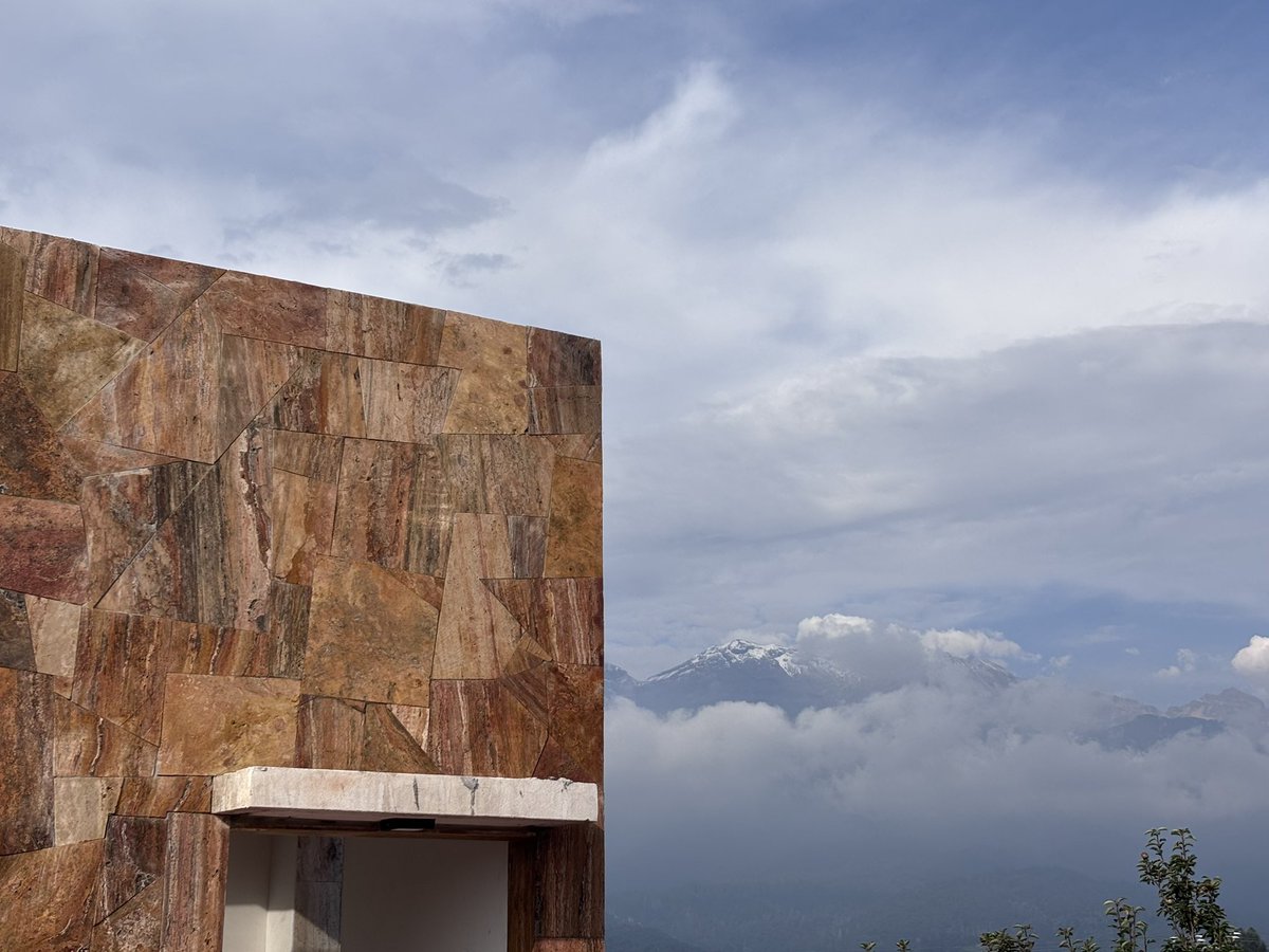 Azocar87's tweet photo. Casa Nogal
#arquitecturamexicana https://t.co/UqhsLWBc1o