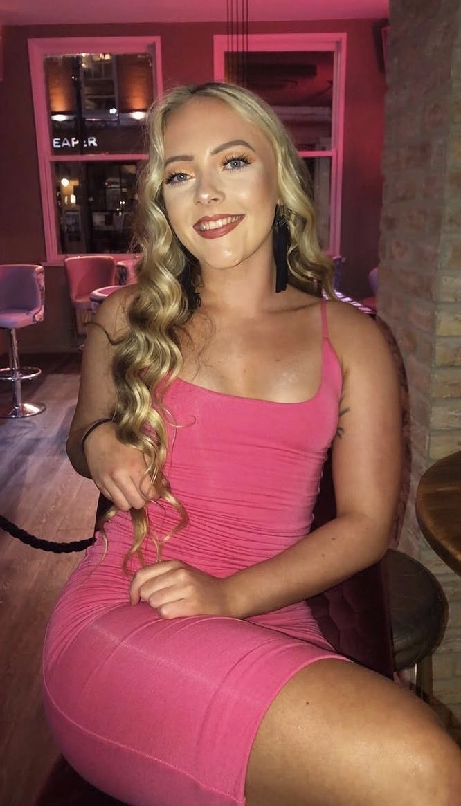 sissy2280's tweet photo. Someone trib/caption edit for me please? Dm for more I’m so horny! https://t.co/kTaOstFZS0