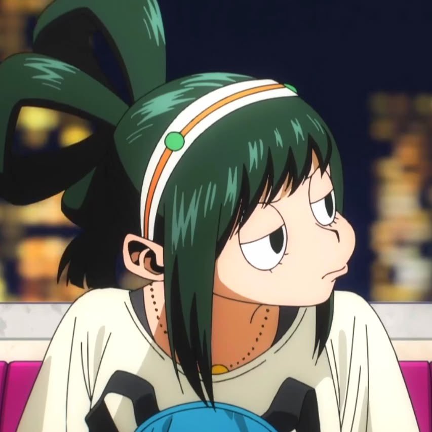 Randall41495863's tweet photo. Tsuyu Asui with her hair tied up🐸💕 https://t.co/YZE8uecF52
