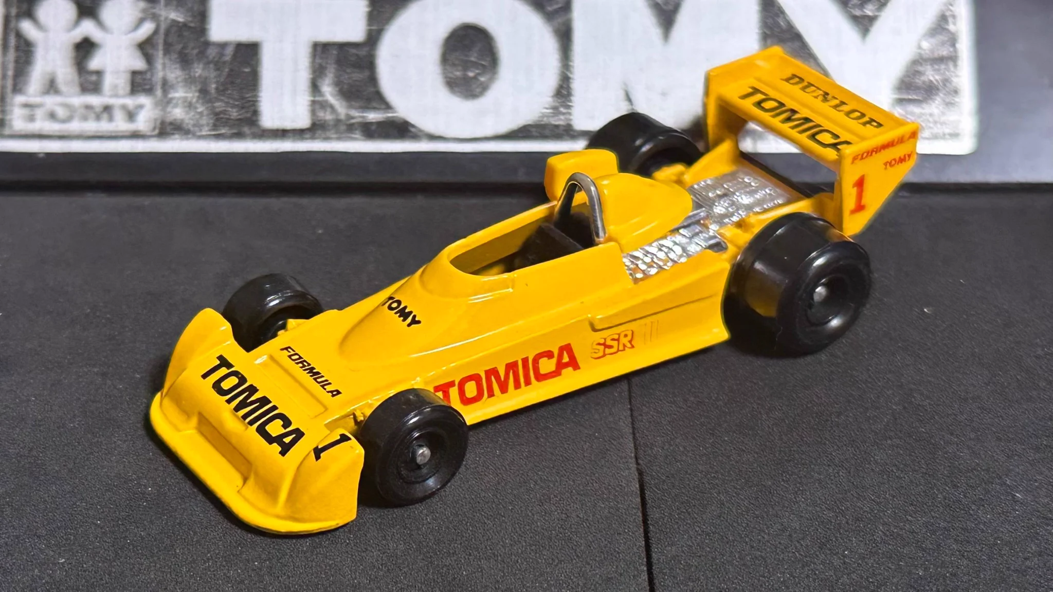 トミカ シェブロン  2台セット ダイチ on X: 