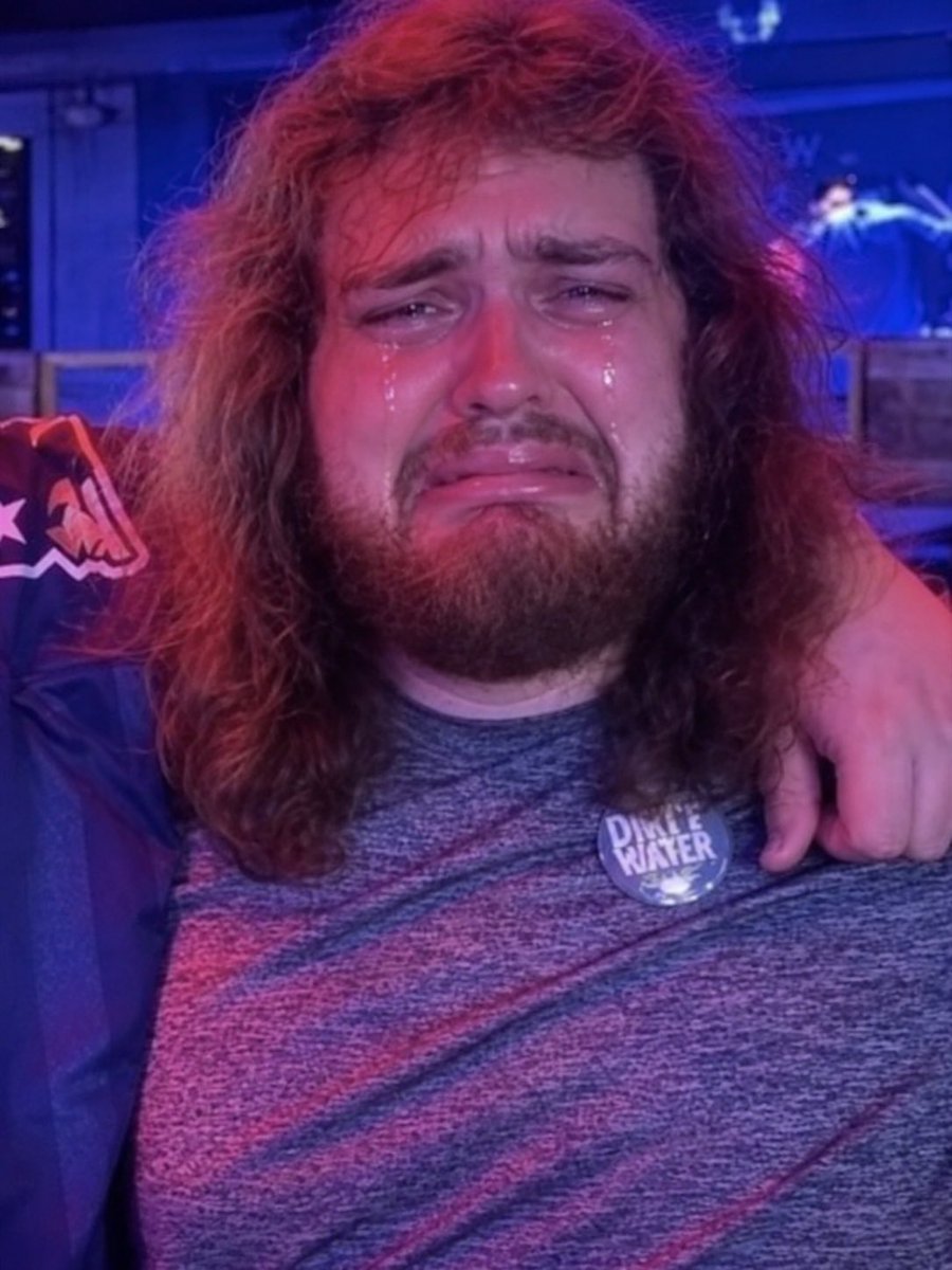 Bellingerluvr35's tweet photo. @ColeIsKing_ aww man 💔 https://t.co/Z7TGaSQWlG
