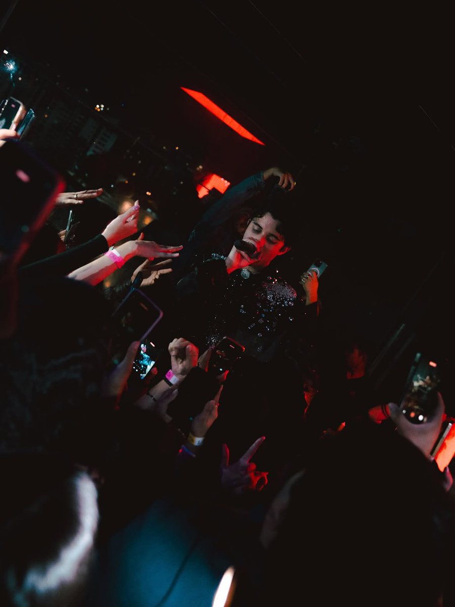 EBDreamglobal's tweet photo. 📸 || Fotos de @ErickBrianColon en su paso por Quito. 🇪🇨✨

©itsovvy

#ErickBrianTour https://t.co/LbYWDFx56n