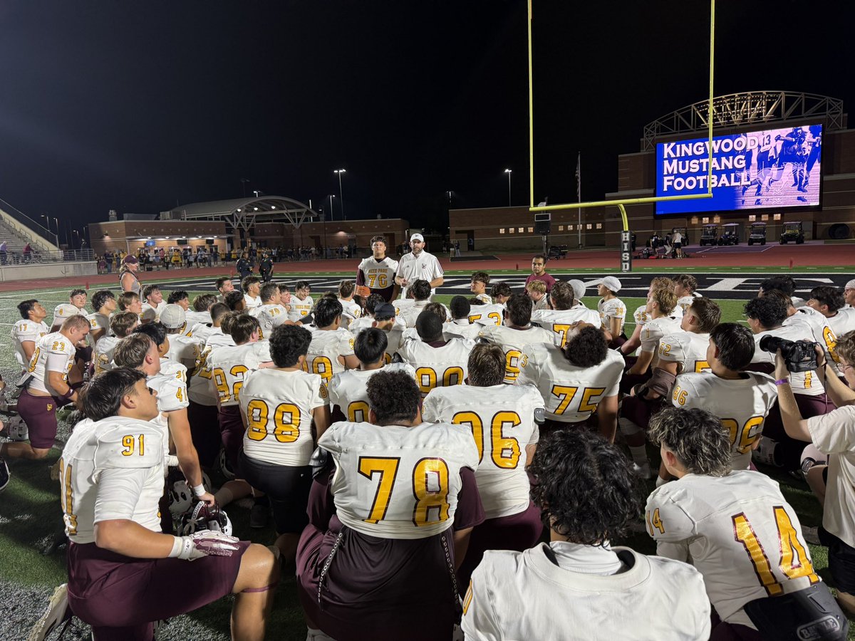 DeerFootball's tweet photo. Final! 🦌 
 #PTBD #PartyAtThePark #GoBigDeer #MaroonsOn https://t.co/YGqngx62JO