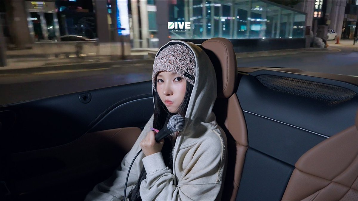 thedivestudios's tweet photo. Clock out, mics on 🎤 SOYEON of @official_i_dle takes MIC DRIVE ✨
With a medley off her first solo album What a Wonderful Life, freedom never sounded so good.
Catch the ride 🔜 9/15 6PM PT // 9/16 10AM KST
#SOYEON #MICDRIVE #DIVEStudios #WhataWonderfulLife #ImGonnaTOESA https://t.co/kGrEOZqLyE