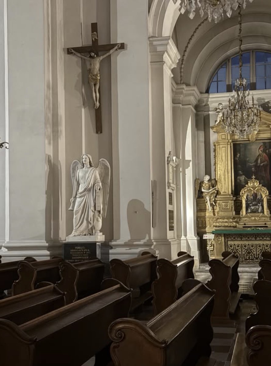 thattradgal's tweet photo. Catholicism is beautiful. https://t.co/mApn3R17SS