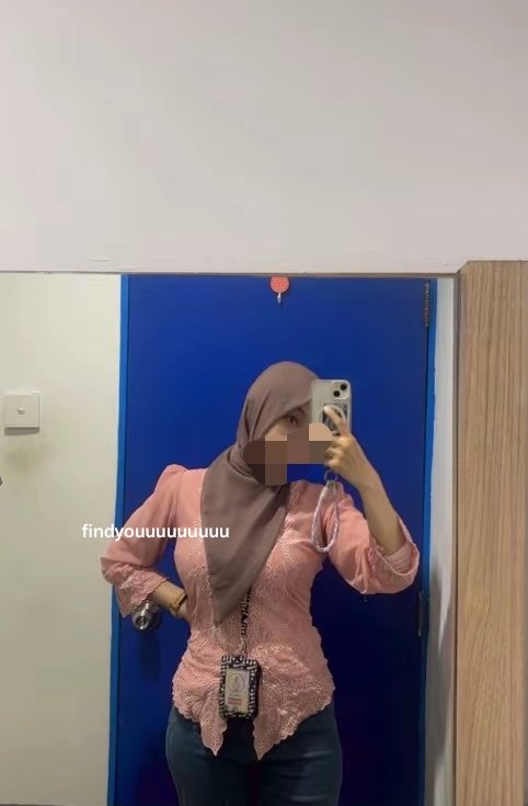Findyouuuuuuuuu's tweet photo. pap kerjaaaa https://t.co/iphyfZVTRY