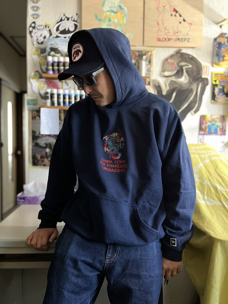 sloop_hkd's tweet photo. 【新作情報】
・
・
・
【Liberaiders】
＊DRAGON HOODIE
＊¥22,000-taxin
＊NAVY
＊L,XL https://t.co/ykfFVjwM92