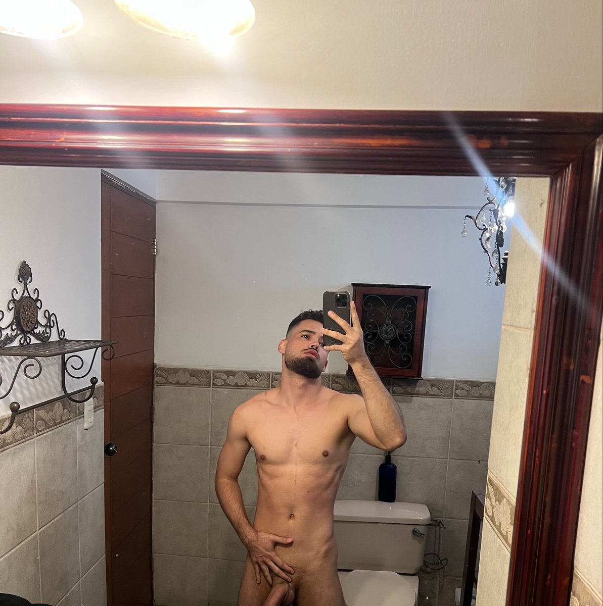 dani_rivero22's tweet photo. 😮‍💨quien se quiere dar una cepillada de dientes con mi verga ? 🤤👅💦 https://t.co/GyAmPssNFc