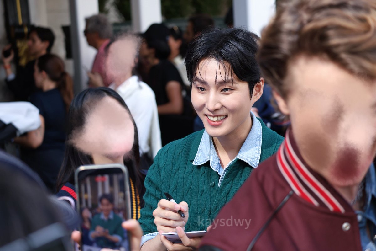 Kaysdwy's tweet photo. #영케이 #YoungK #DAY6 #데이식스 #TommyHilfiger https://t.co/6ne6rQedAr