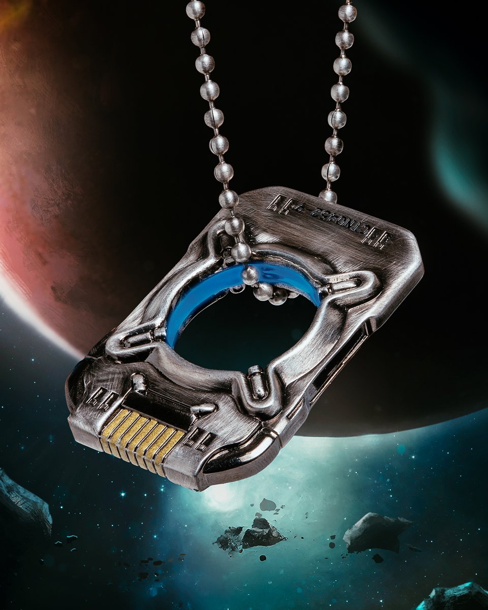 officialKingIce's tweet photo. Where my Halo fans at? Tap in below #kingice #halo #necklaces https://t.co/nNtc2L7dJc