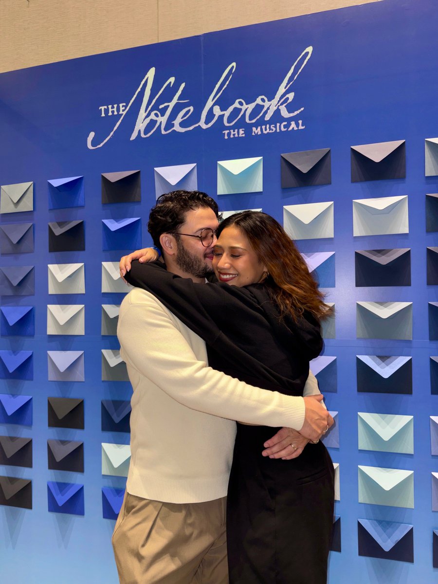 ABSCBNNews's tweet photo. PROUD OF THE WAY YOU SPENT YOUR DAYS, MORI! 🥺

Ibinahagi ng Asia's Phoenix Morissette ang kanyang experience sa pagbabalik teatro sa "The Notebook: The Musical", pagkatapos nitong ma-soldout para sa buong run.

(📷: Morissette/Instagram) https://t.co/jfLwmOilIH