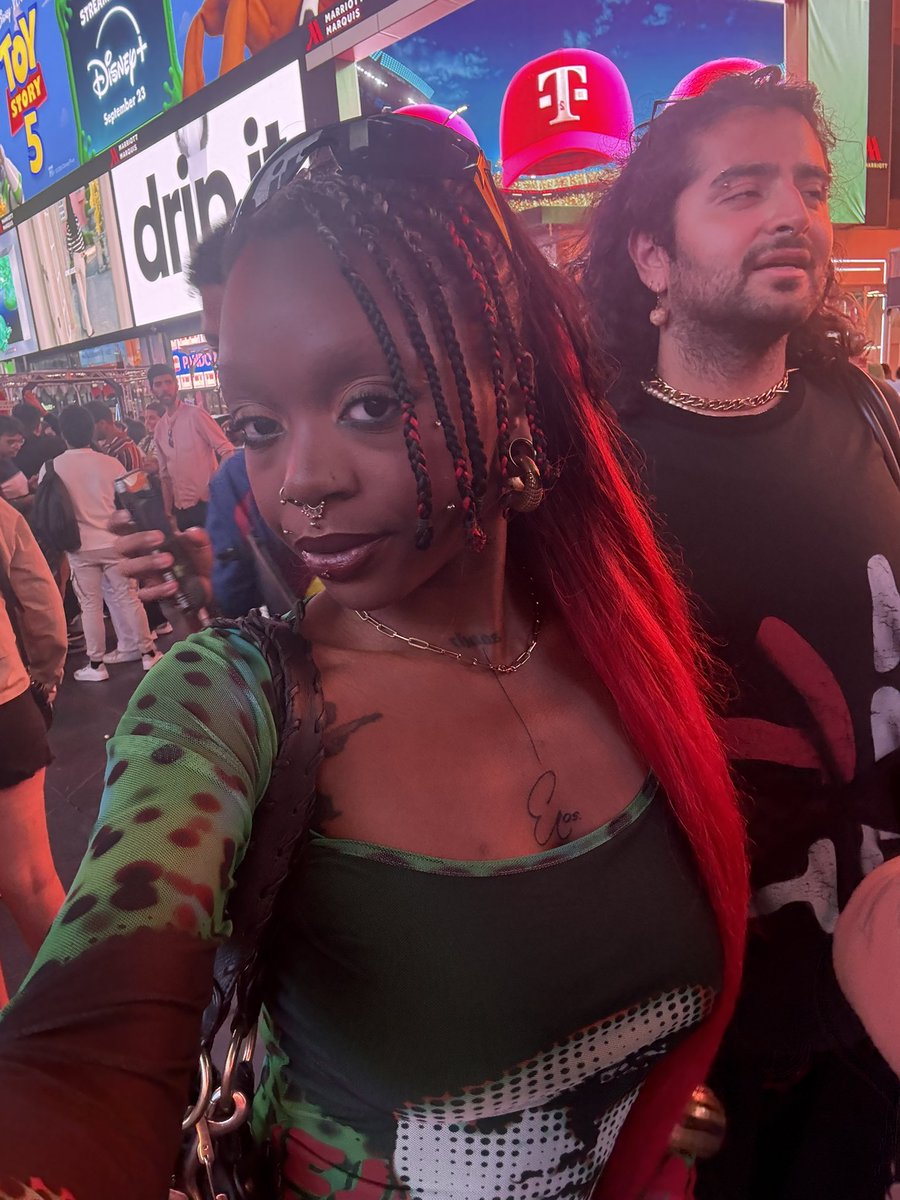 sexxxorcism's tweet photo. Happy belated to meee #25 https://t.co/Ru1O8fRgtG