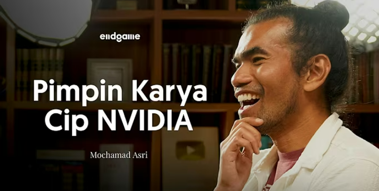 karirfess's tweet photo. Percaya gak?
Ada orang Indonesia yg Jadi Lead Architect di NVIDIA~

- Tumbuh di Jakarta. Ayah akuntan. Ibu mantan bankir, kena PHK waktu krisis 1998
- Kecilnya sering kerjakan PR matematika bareng ayah
- Umur 12, ayah meninggal. Ibu jualan makanan, bangun jam 3 pagi
- Lulusan SMA 8 Jakarta. Tekadnya sederhana: jangan kecewakan ibu🥹
- Hobi bola dikurangi. Fokus buru beasiswa
- Lolos Monbukagakusho. Setahun intensif bahasa, lalu S1 Teknik Komputer di Tokyo Tech
- Kalkulus dan fisika dalam bahasa Jepang, kamusnya masih kertas. Tetap ditahan
- Tahun keempat S1, penelitian cip-nya masuk konferensi Hot Chips di Stanford
- S2 di Jepang, lalu PhD 6 tahun di University of Texas at Austin