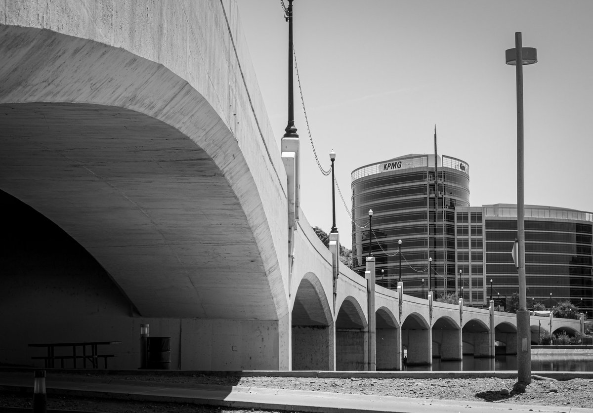 slightlyrobotic's tweet photo. [ My walkabout at the town lake ]

#cityscapes #urbanphotography #monochromatic
#walkingaround #adventure https://t.co/09Kvqm6usg