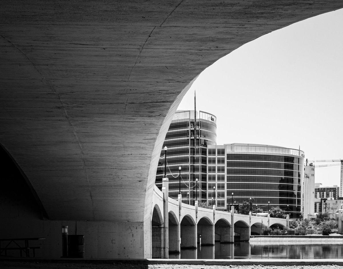 slightlyrobotic's tweet photo. [ My walkabout at the town lake ]

#cityscapes #urbanphotography #monochromatic
#walkingaround #adventure https://t.co/09Kvqm6usg