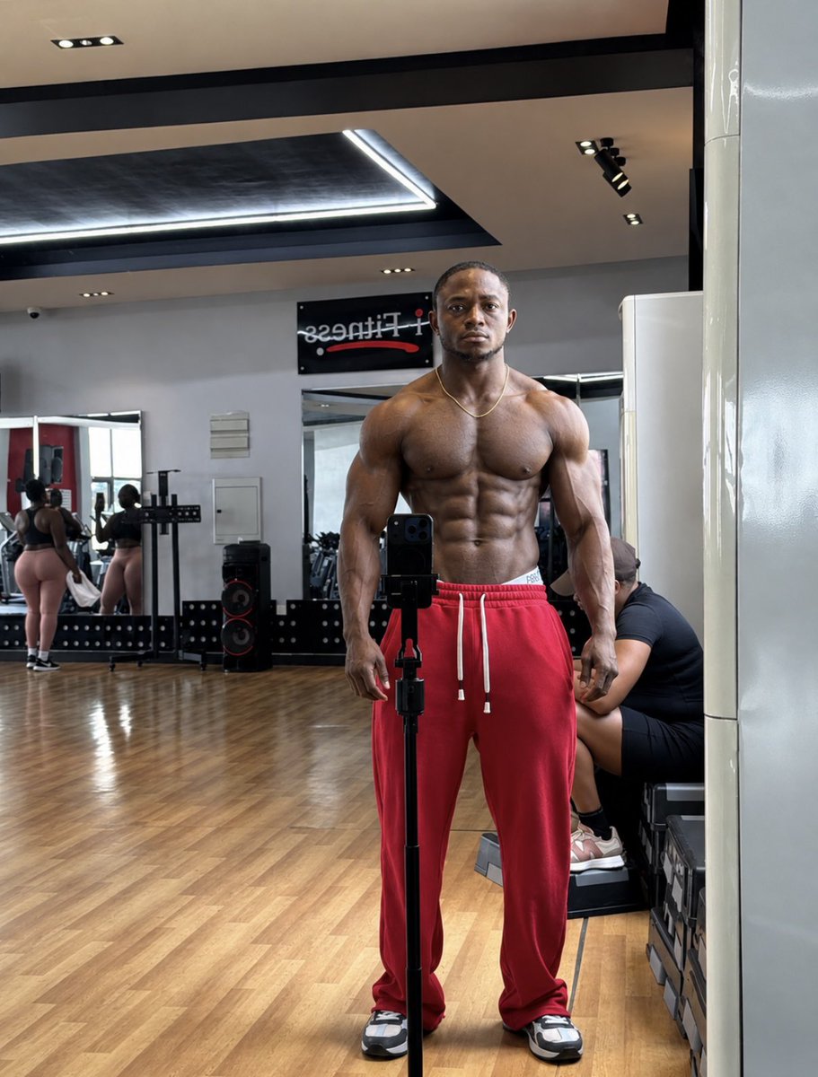 haygold4's tweet photo. What can you say about guys like this https://t.co/adSlceZb2l