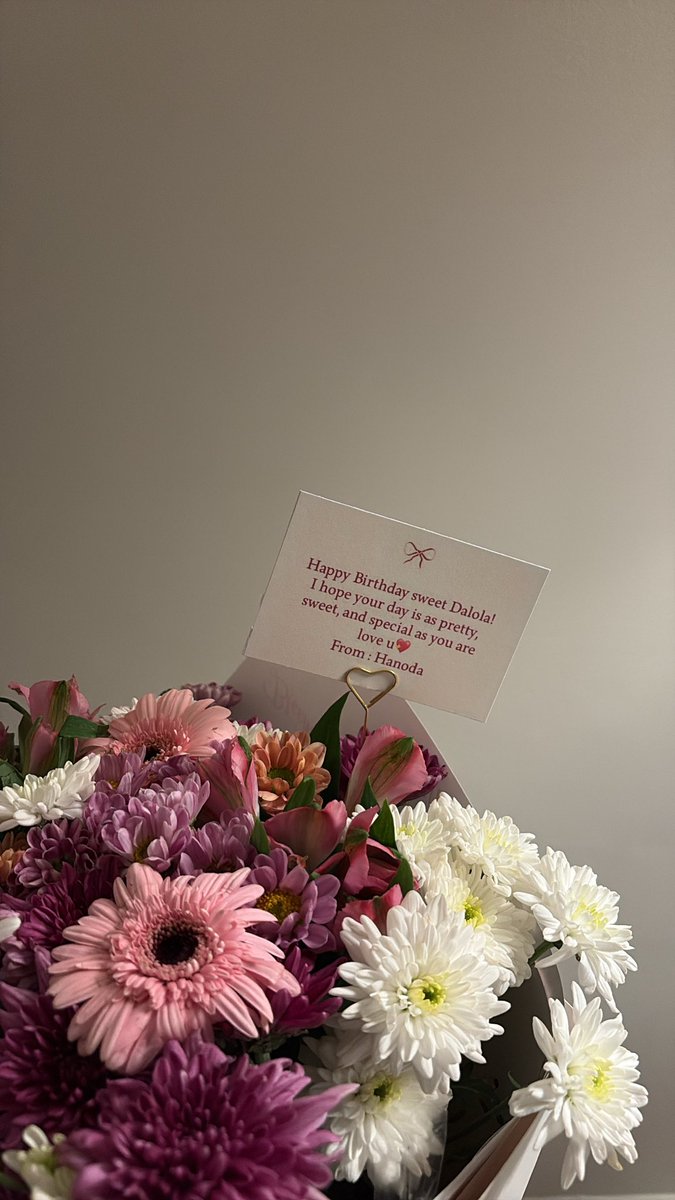 dtalajmi's tweet photo. Woke up to this 🥹
Blessed💝 https://t.co/rJWikcj5X1