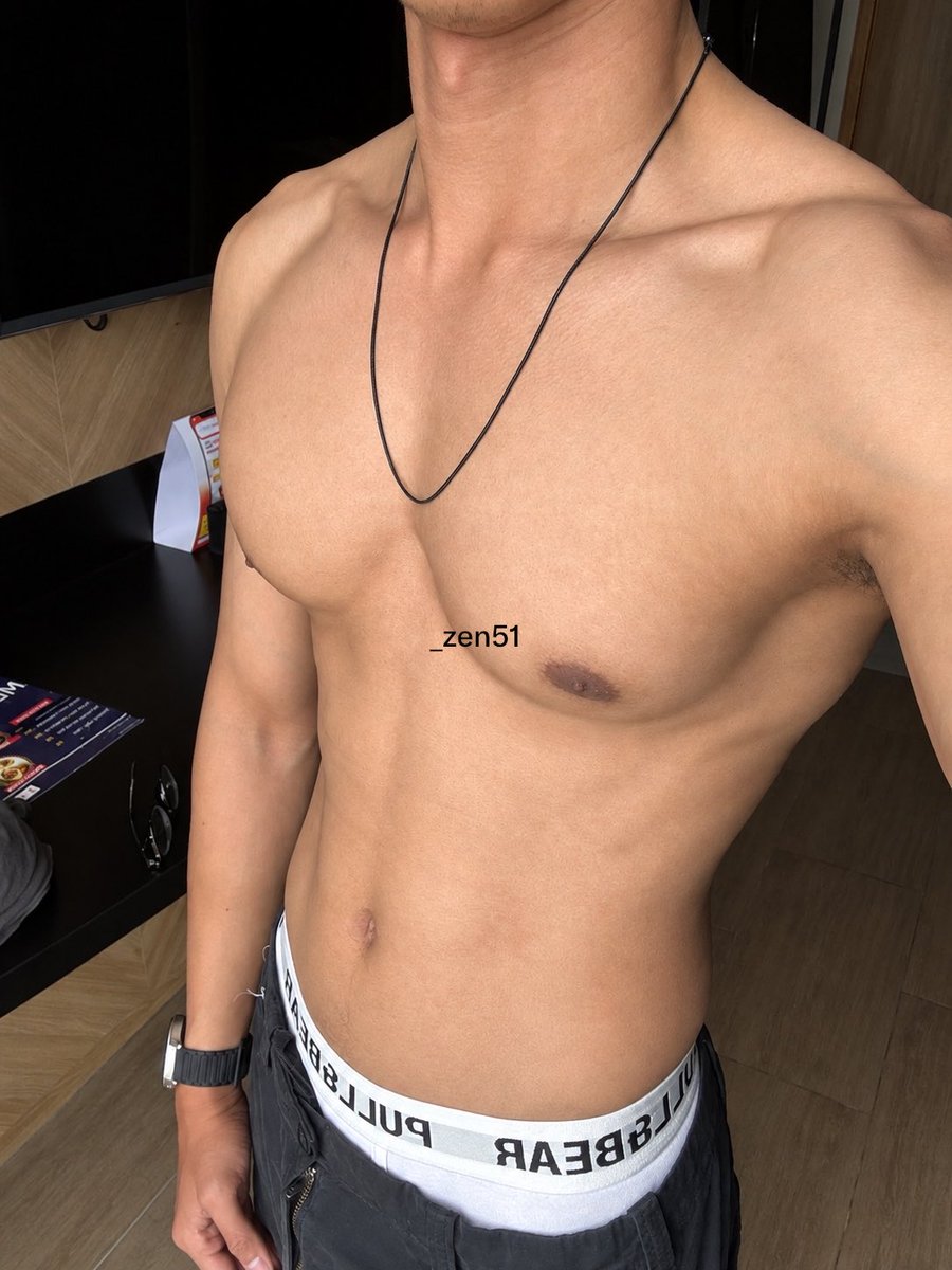 _zen51's tweet photo. P staycation 🤣 https://t.co/itTz0ZooXa