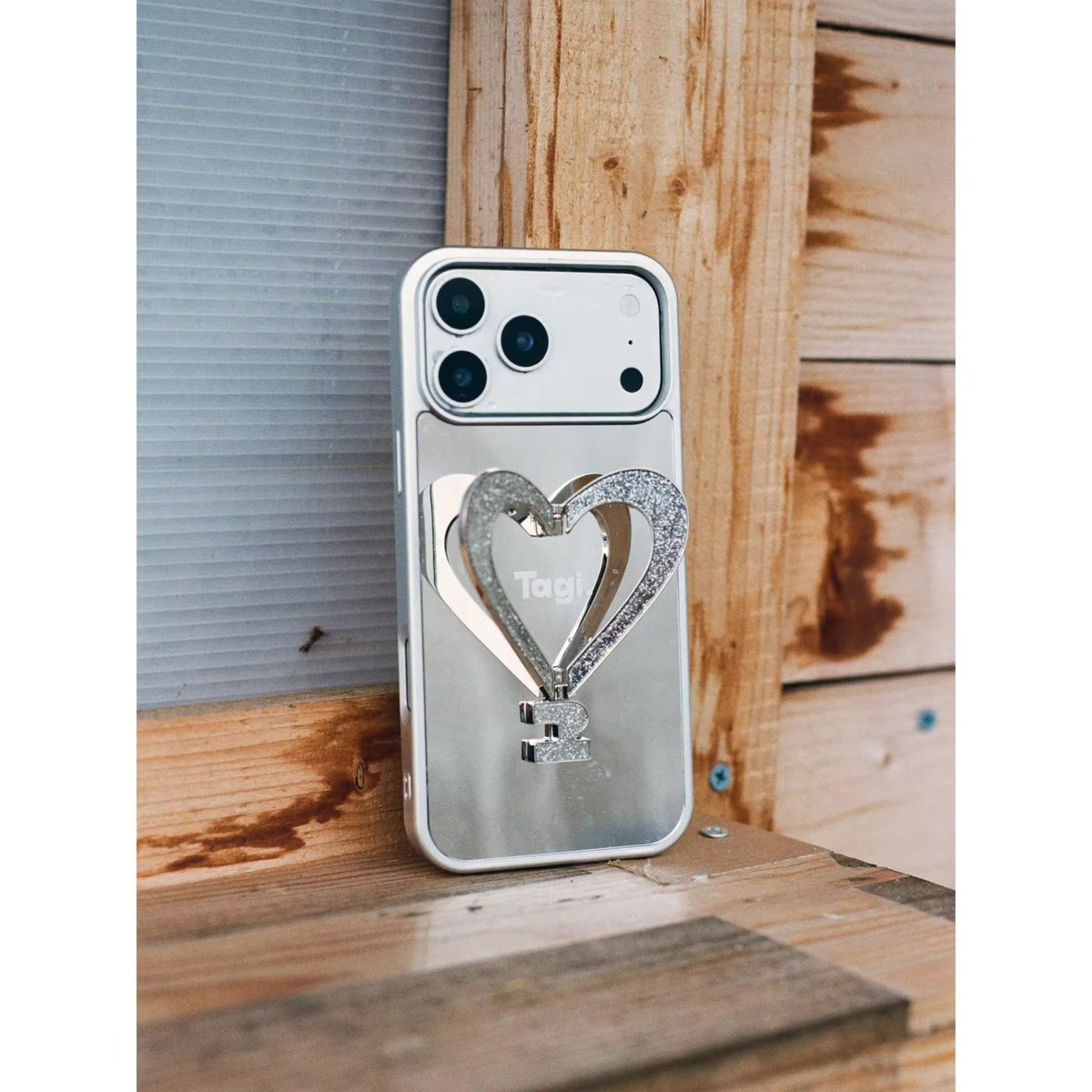 selltingx's tweet photo. ส่งต่อ เคส Tagi Iphone 17 pro max
— ราคา 400 บาท รวมส่ง —
#tagi #พรีtagi #เคสtagi #เคสiphone #เคสไอโฟน #ส่งต่อเคสไอโฟน #ส่งต่อ https://t.co/MDV7tVEg94